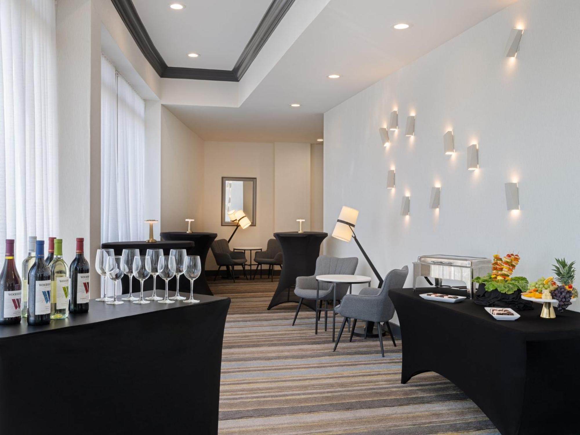 Holiday Inn & Suites Orlando - I-Drive - Theme Parks Williamsburg Экстерьер фото